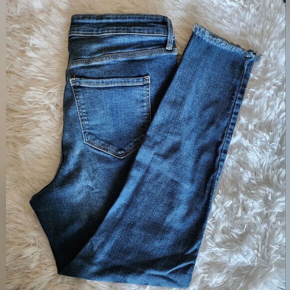 Old Navy Rockstar Super Skinny High-Rise Ankle Jeans 👖 - Picture 5 of 10